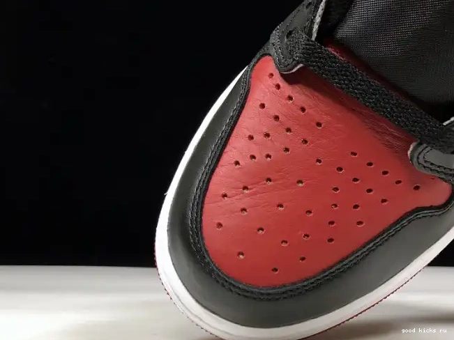 Cheap OG Jordan 555088-001 Air High Retro 1 Banned 0524